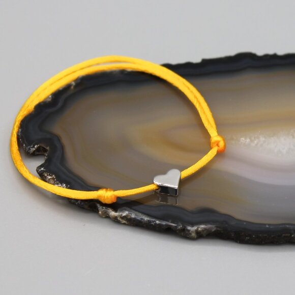 Jewelry heart yellow gold string bracelet adjustable fashion delicate brand new - Picture 1 of 6